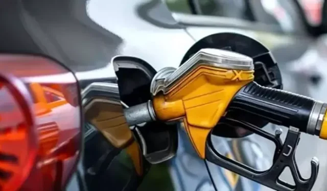 Motorin fiyatları yeniden düşüyor! Bu tarihte indirim gelmesi bekleniyor
