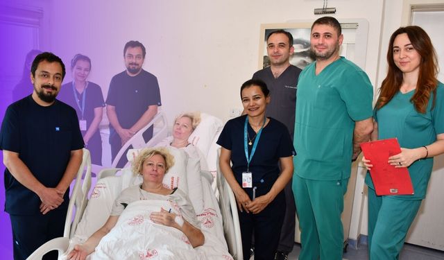 Alanya'da tıp mucizesi! Karnından 12 kiloluk kitle çıkarıldı