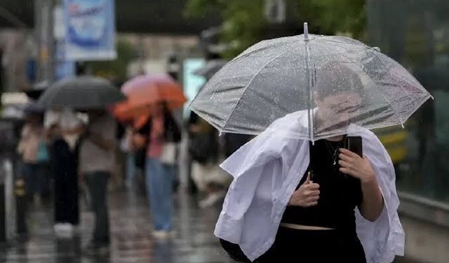 Antalya İçin Sağanak Uyarısı! Sıcaklıklar 28 Dereceye Düşüyor