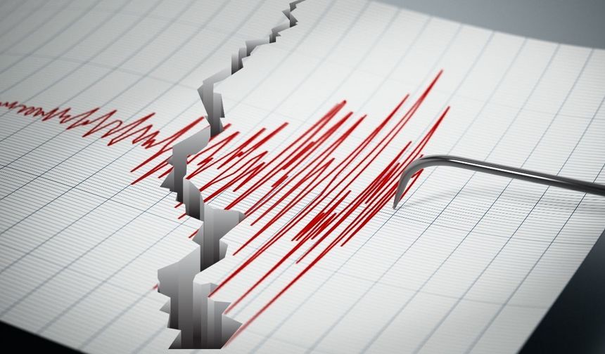 Antalya'da korkutan deprem!