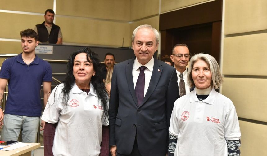 Kepez'de 60 yaş üstü gönüllüler belediyede görev alacak