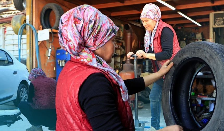 Antalya'da sanayiye kadın eli değiyor: Mümine Usta'yı gören şaşırıyor