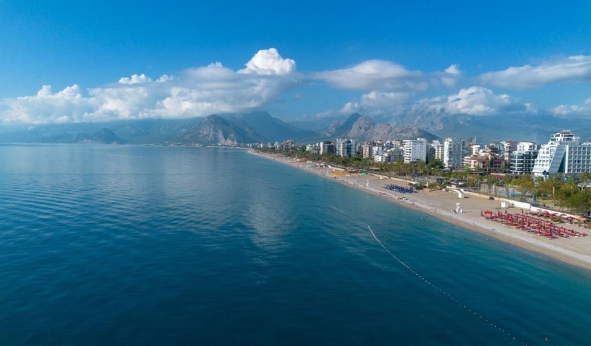 Antalya'da denizi en berrak ilçeler belli oldu!
