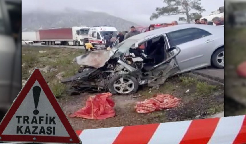 Antalya yolunda feci çarpışma: 2 kişi yaralandı