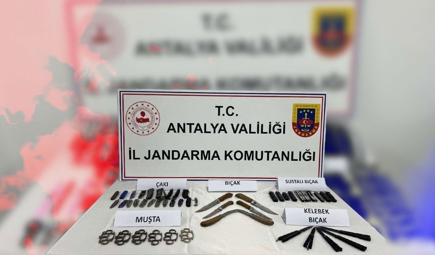 Antalya'da okul çevresinde tehlikeli satış: Şüpheli yakalandı!