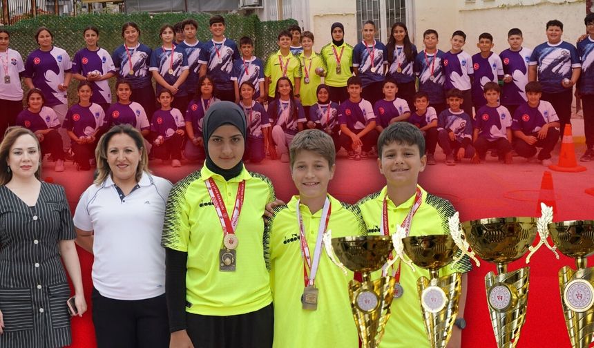 Antalya'da 7 metrekarelik çalışan çocuklar Türkiye şampiyonu oldu!