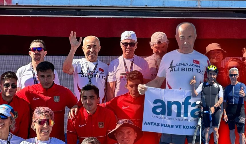 Antalyalı “Demir Adam” Ayvalık Triatlonu’nda ikinci oldu!