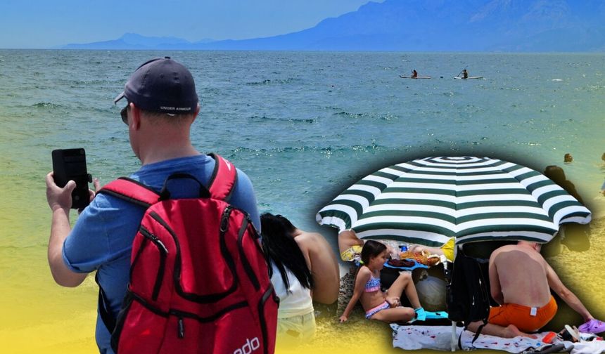 Bayramda İstanbul'dan gelen tatilci: "Antalya'da iş bulsak dönmeyiz"