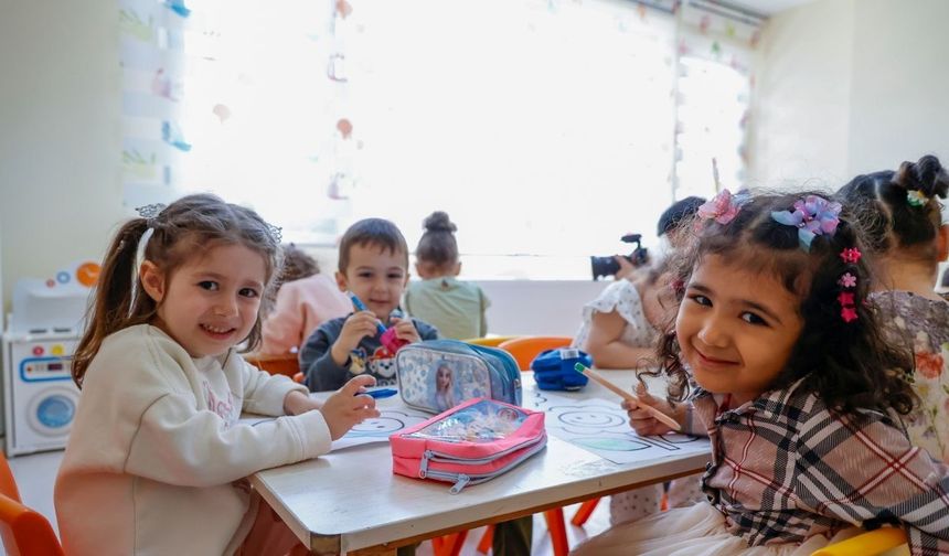 Antalya’da okul öncesine ‘Büyükşehir’ imzası: 19 kreşle tam destek