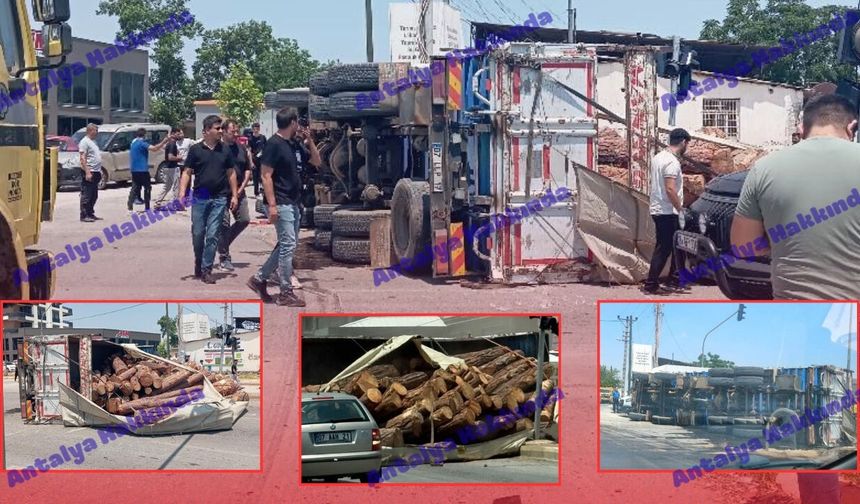 Antalya'da odun yüklü kamyon devrildi, odunlar yola saçıldı!