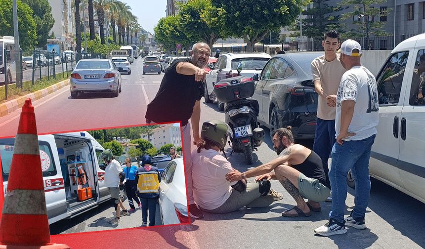 Antalya'da motosiklet ile mini elektrikli araç çarpıştı: 1 yaralı