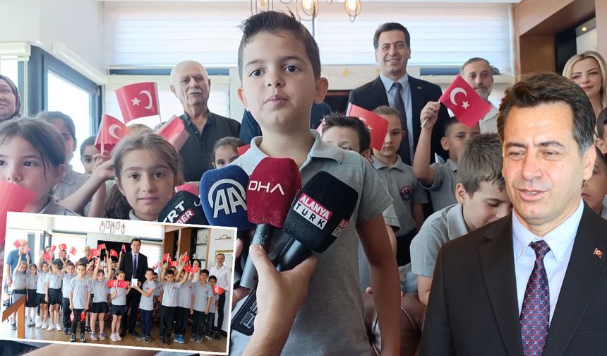 Antalya'da harçlıklarını biriktirip TSKGV'ye bağışladılar
