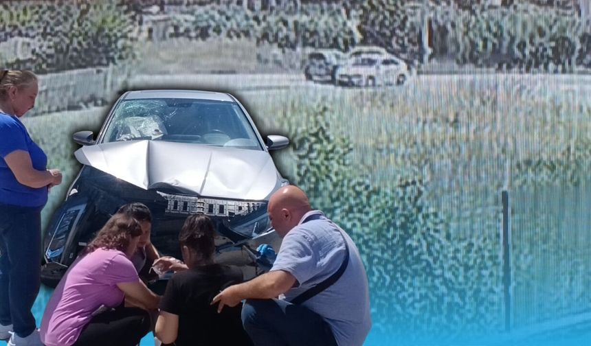 Antalya'da kavşak faciası! Çarpışma anı kamerada