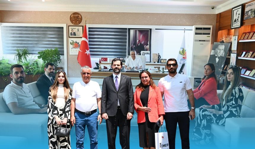Ukrayna Başkonsolosu Konopliastyi'den Kemer'e nezaket ziyareti