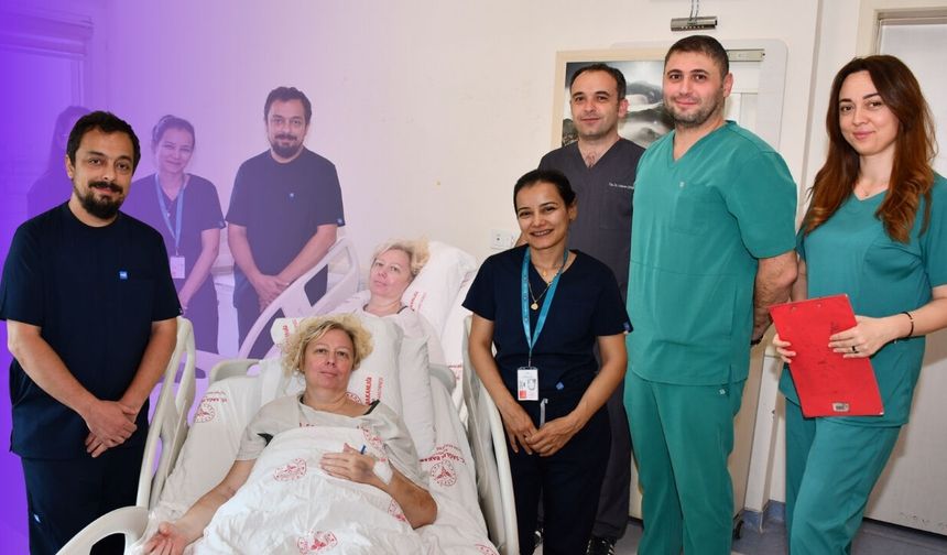 Alanya'da tıp mucizesi! Karnından 12 kiloluk kitle çıkarıldı