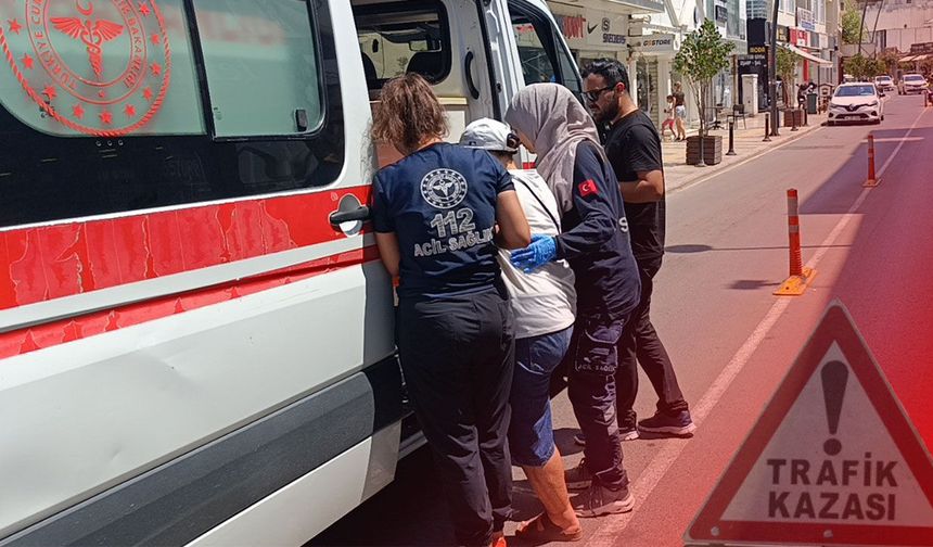 Antalya'da motosikletin çarptığı yaya yaralandı!