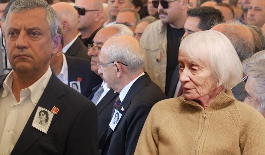 Deniz Baykal'ın eşi Olcay Baykal son yolculuğuna uğurlandı