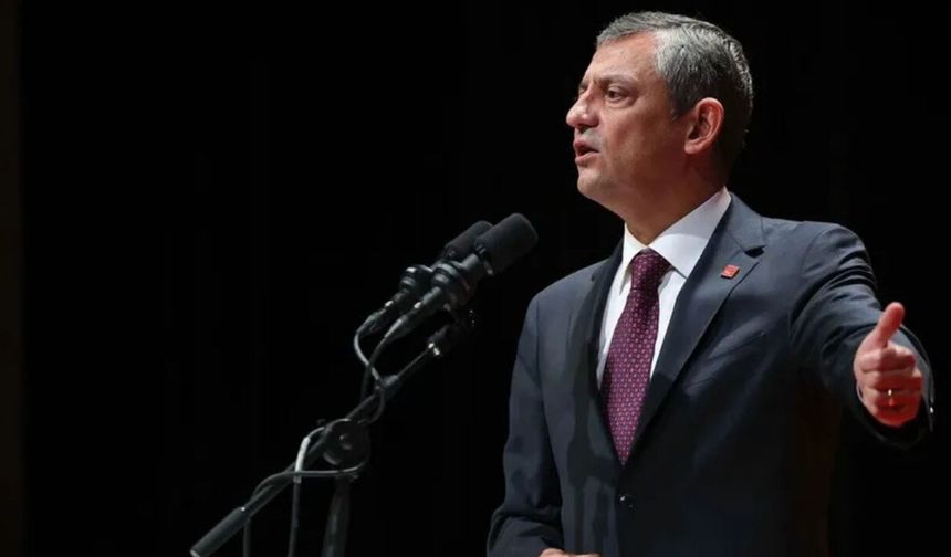 Özgür Özel CHP'den resmen ayrıldı!